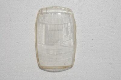 Nr. 2  gewölbte Lichtscheibe 1. Serie für Scheinwerfer  W114/115, von Hella, gebraucht