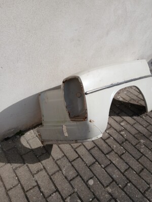 W115 Serie 1 Kotflügel links original gebraucht