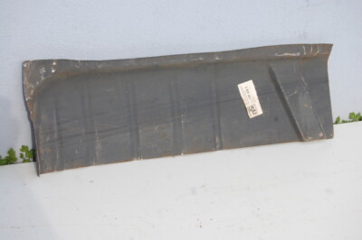 W115 /8 Unterbodenblech links, Teilstück 80cm lang, HS-New Old Stock HS-Art.Nr. 131251 neu