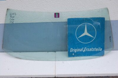W123 Limousine Frontscheibe Color original Art.Nr. A1236710110 gebraucht