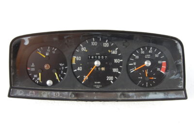 W123 200km/h-Tacho mit Drehzahlmesser A1235423401 gebraucht