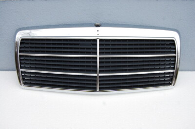 W201 Kühlergrill Nachfertigung neu