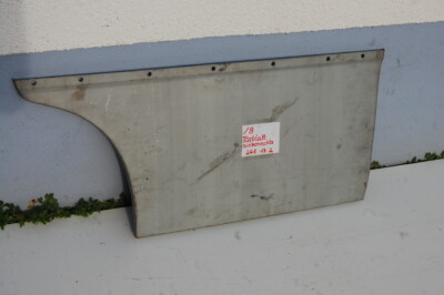 W115 Türblatt hinten rechts New Old Stock Warny 241172